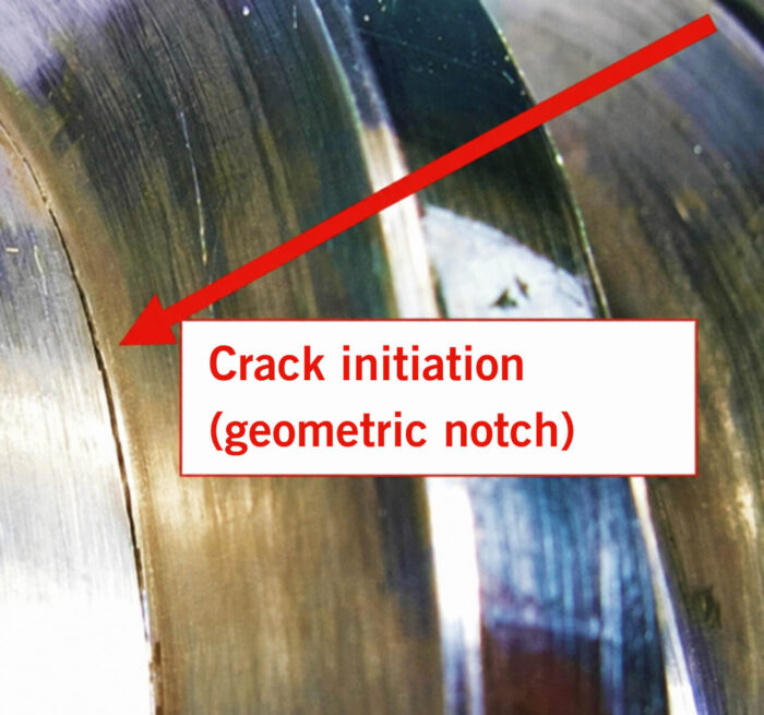 Macrosection of a C45N steel spindle showing a crack in the microstructure, scale bar 50 µm